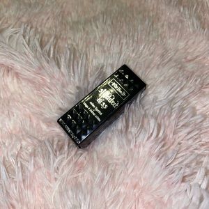 SOLD ❤️ KVD creme lipstick in Plan 9!